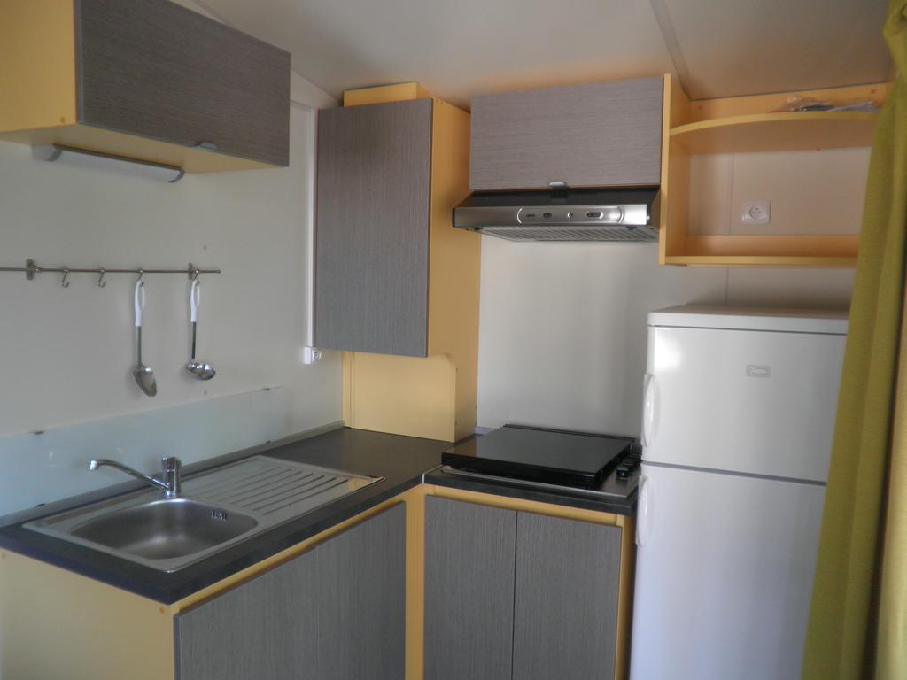 Camping Les Chenes Chauzon Exterior photo